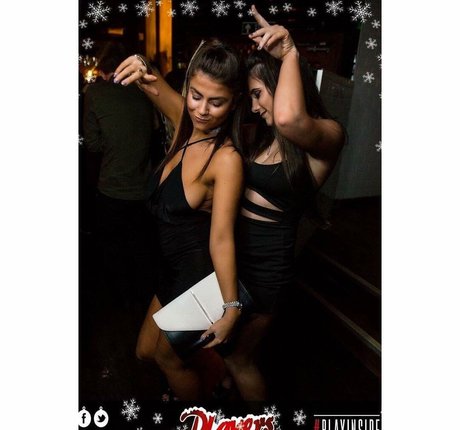 Lauren Fardon star nudes picture