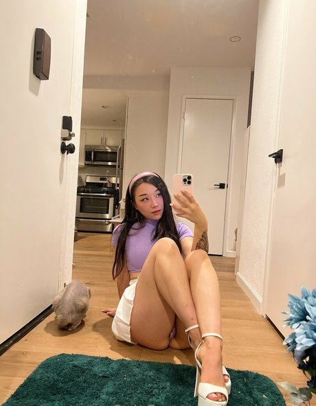 leeshernsfw adult actress photo