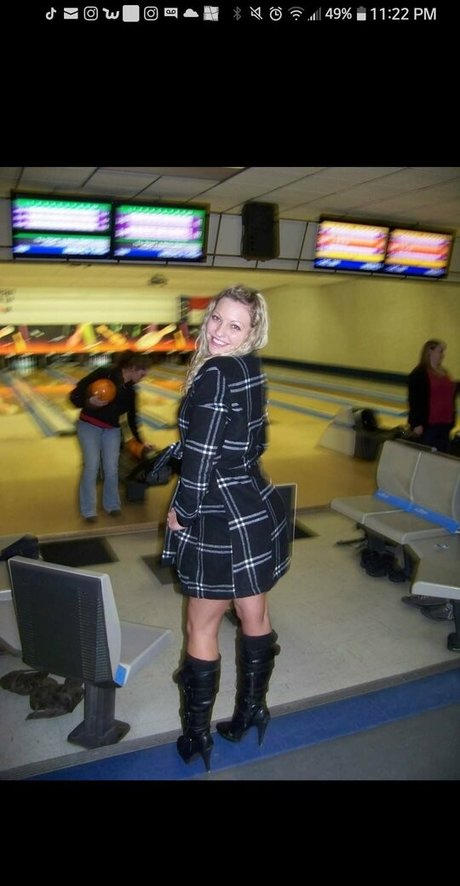 blonde honey22 sex star pics