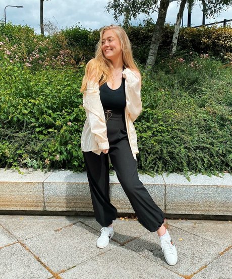 brown eyes kitty onlyfans free xxx picture