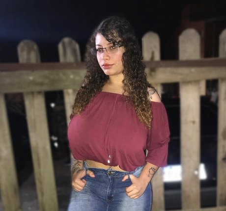 Ashley Alves erotic actress galleries