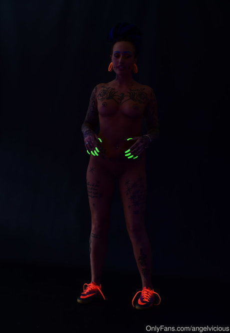 angelvicious star pics