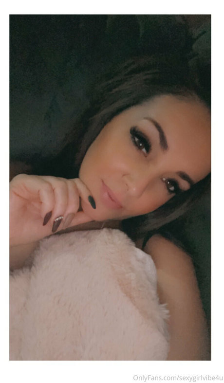 sexygirlvibe4u model top photos