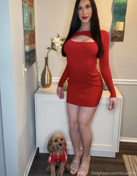 tscamille model naked images