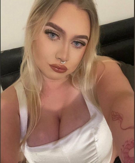 Emma H model sex pics