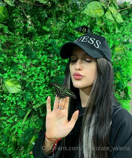 chocolate valeria pornstar hot gallery