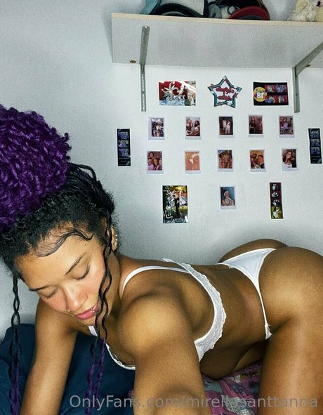 Mirella Santtanna model top image