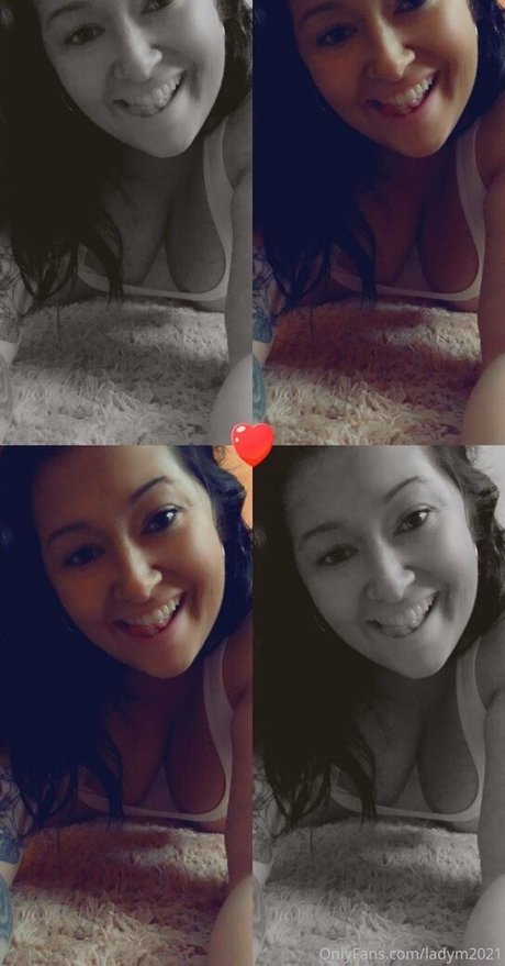 young onlyfans beautiful naked photo