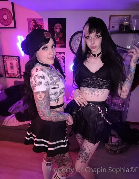 holyrollerbabie porn model archive