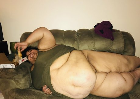 white pussy onlyfans nudes img