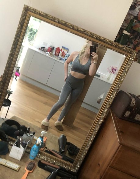 annanicolevip model perfect images