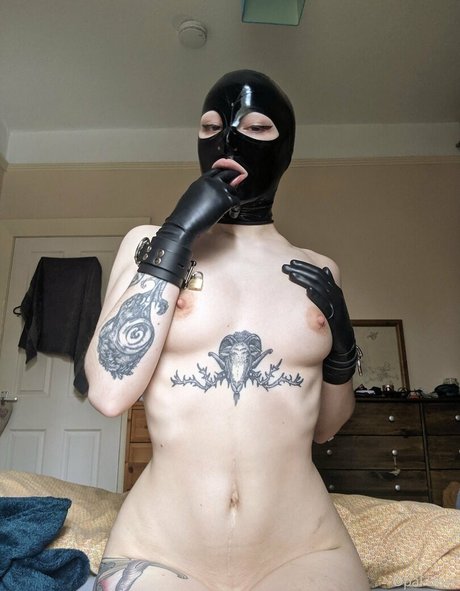 opaldove nude star img