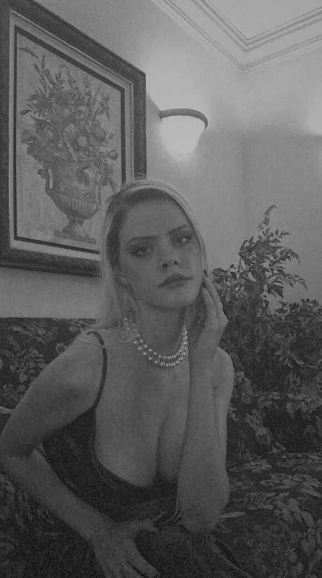 brittvnybitchh model high quality pictures