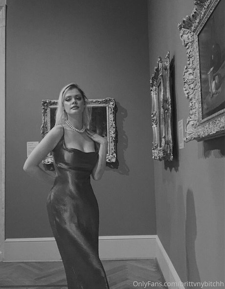 brittvnybitchh pornstar beautiful pictures