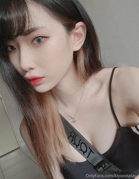 pov threesome onlyfans nudes pics