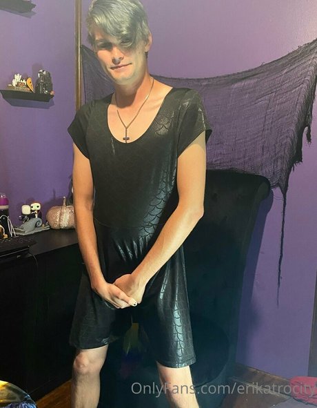 erikatrocity star hot galleries