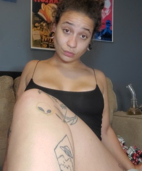 Emm Loomis model adult image