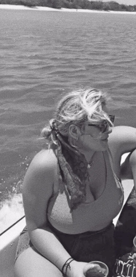 teacher nude onlyfans top photos