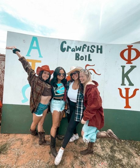 Kaylee Eller pornstar nice pictures