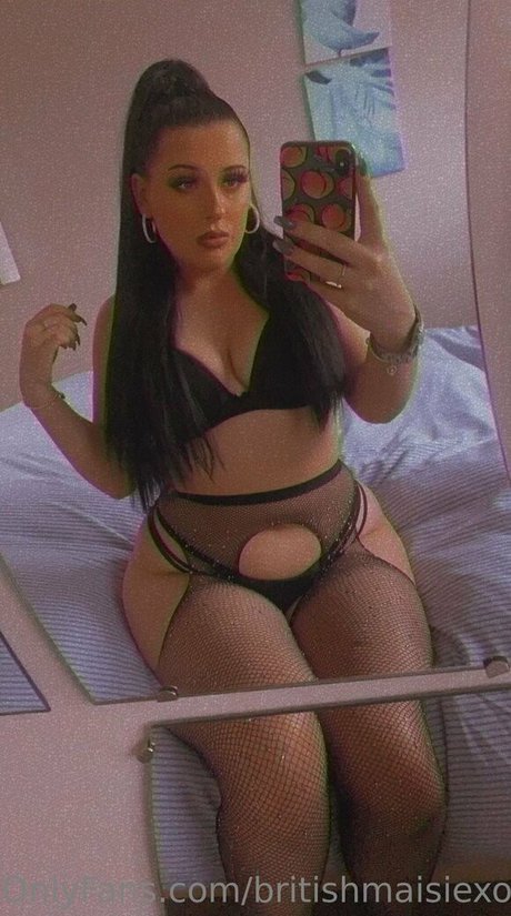 britishmaisiexo model perfect picture
