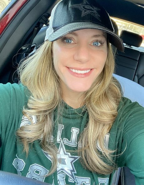 lesbian feet onlyfans nudes image