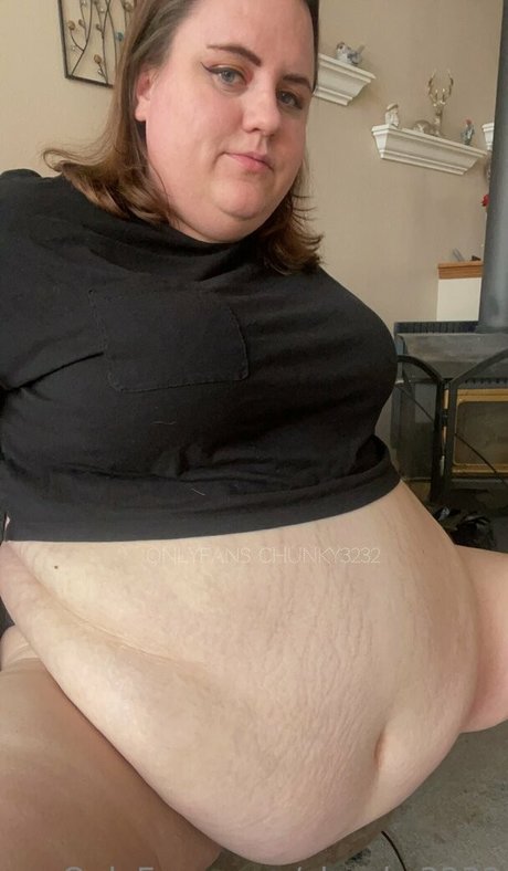chunky3232 model hot img