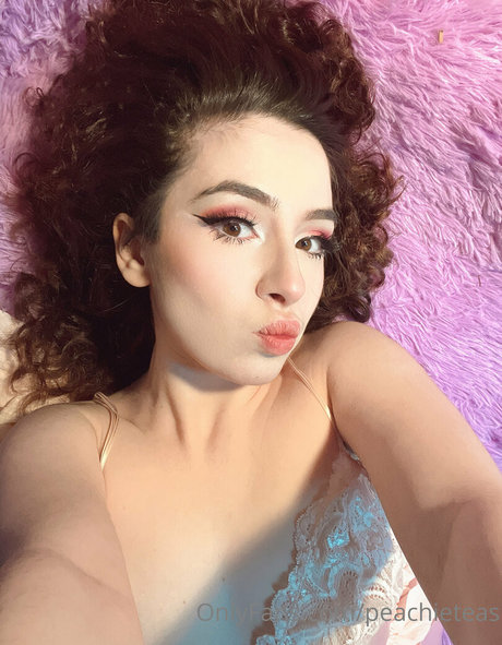 Peachieteas star hot pic