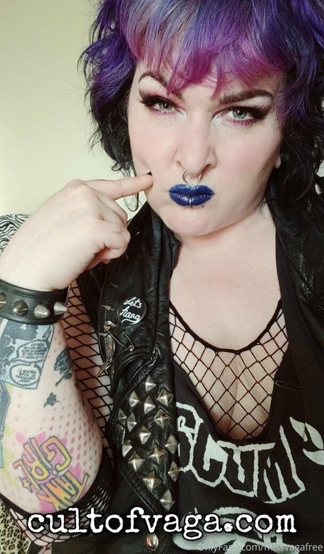 punkfarts nude star archive