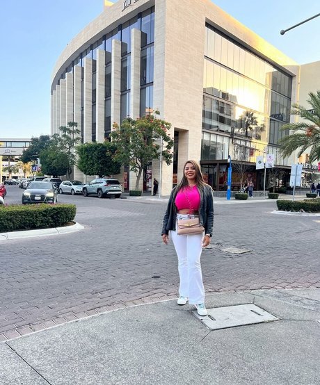 Karen Garcia model hot galleries