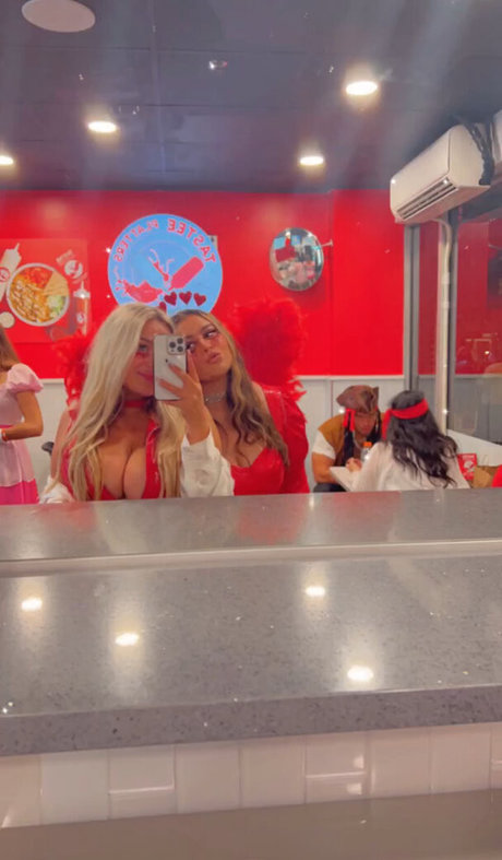 teen lingerie onlyfans pornos img