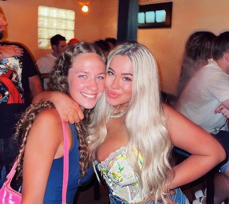 Tatiana Gianacopoulos erotic pornstar gallery