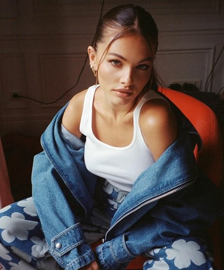 Thylane Blondeau perfect actress photo