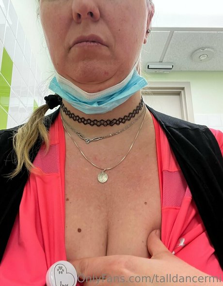 talldancermi pornstar picture