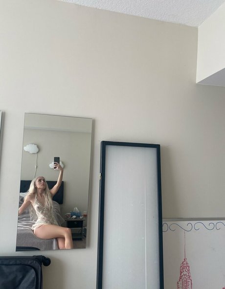 petite onlyfans porno pic