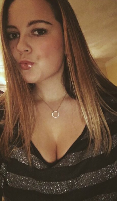 teen natural tits onlyfans free pics