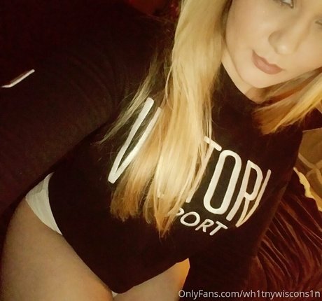 dripping wet pussy onlyfans sex photo