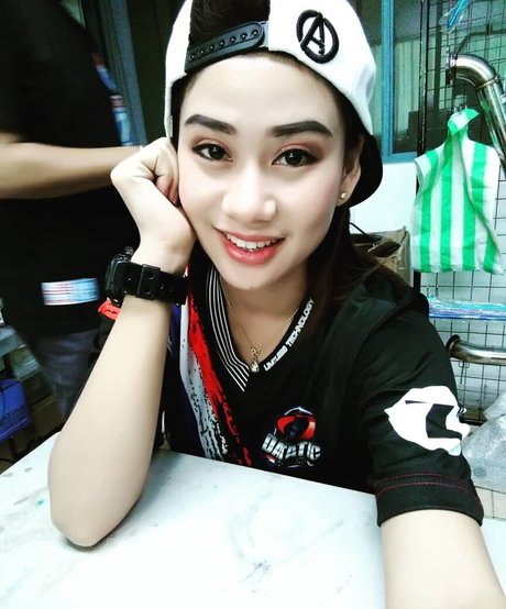 19 years old onlyfans free sexy picture