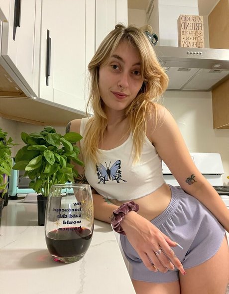 lovelondon xoxo porn star pics