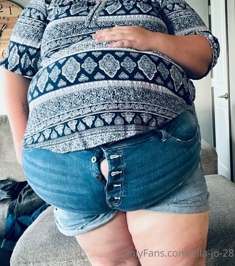 ella jo 28 model top photos