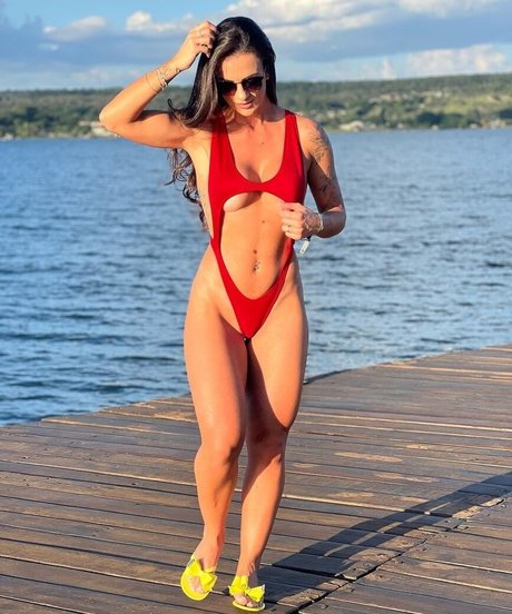 Bellynda erotic actress galleries