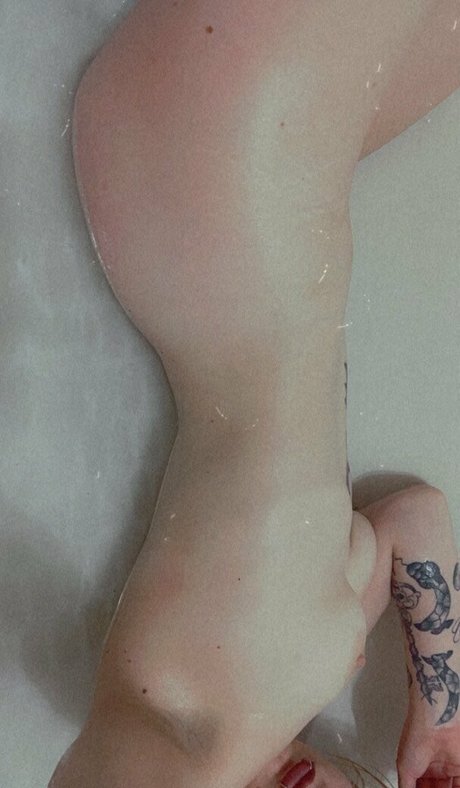 goth teen onlyfans pretty picture