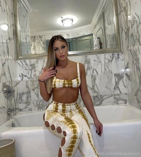 daphnepickett18 beautiful pornstar picture