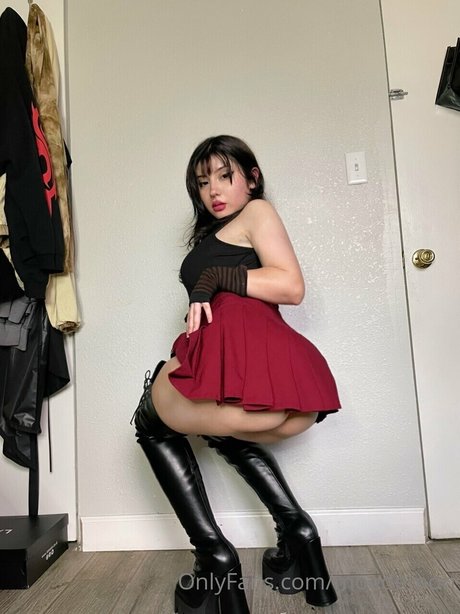 angelgutz pornstar naked pic