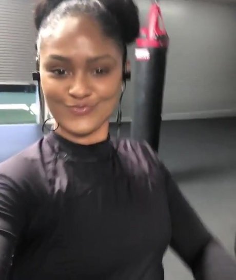 Maliah Michel nude actress picture