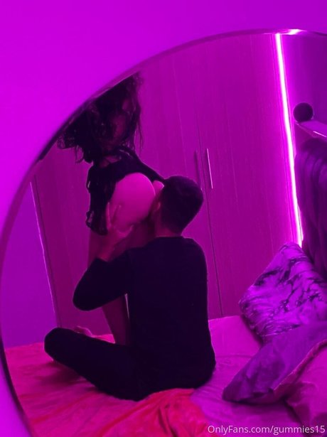 Saralia_ high quality actress picture