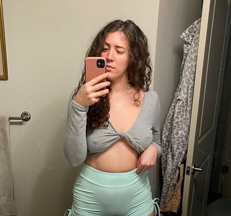 fitness coach onlyfans porno picture