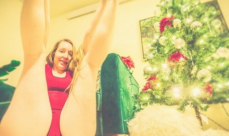 feet slave onlyfans pornos images