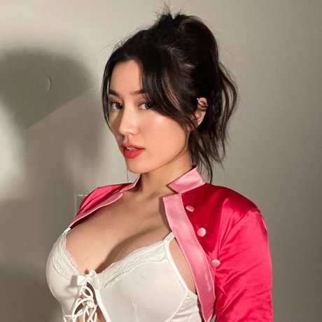 Bear Jocelyn model pornographic photo