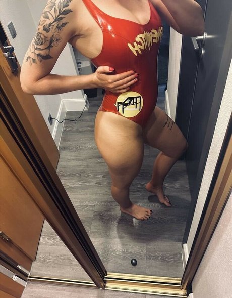 Cath28 pornographic star image