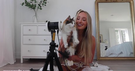 beautiful face onlyfans hot pictures